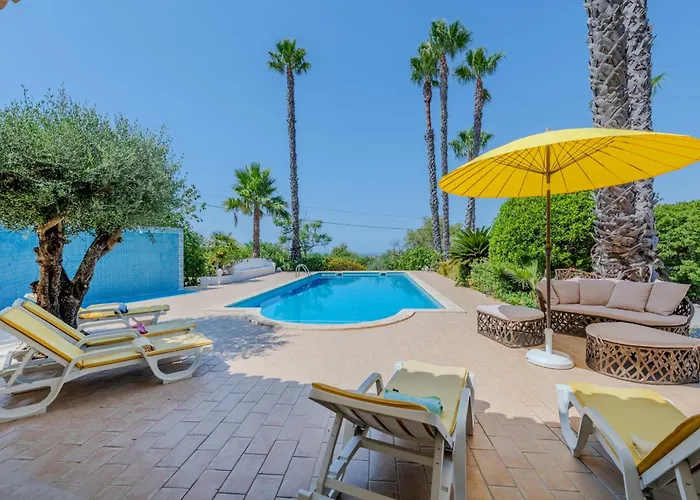 Monte Da Torre Villa *